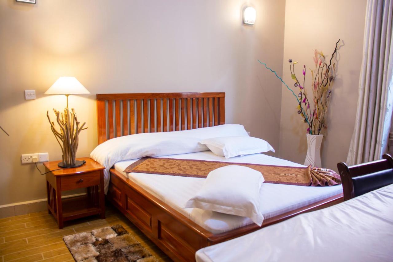Lush Garden Business Hotel Arusha Extérieur photo
