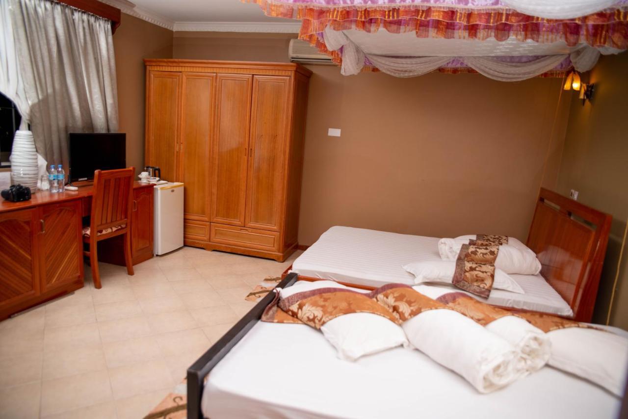 Lush Garden Business Hotel Arusha Extérieur photo