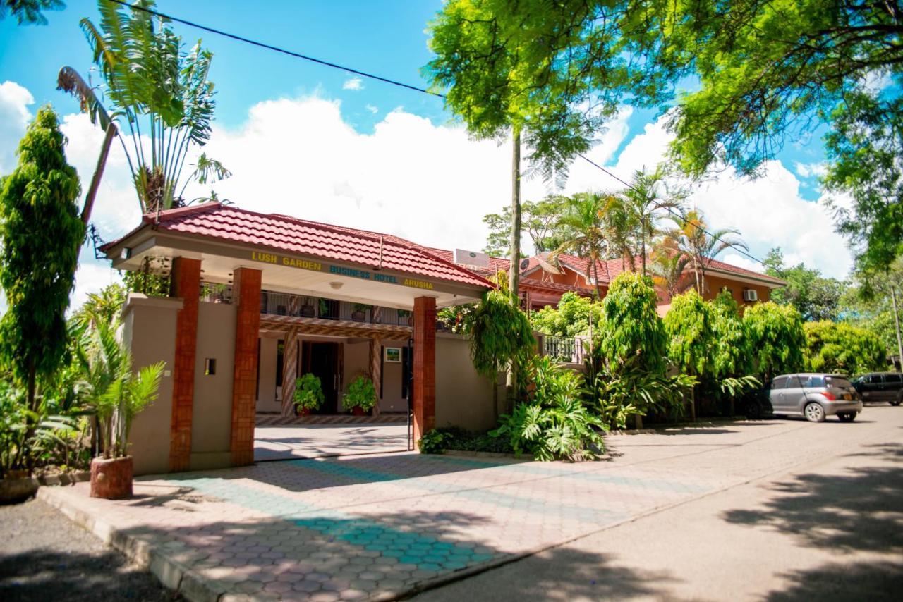 Lush Garden Business Hotel Arusha Extérieur photo